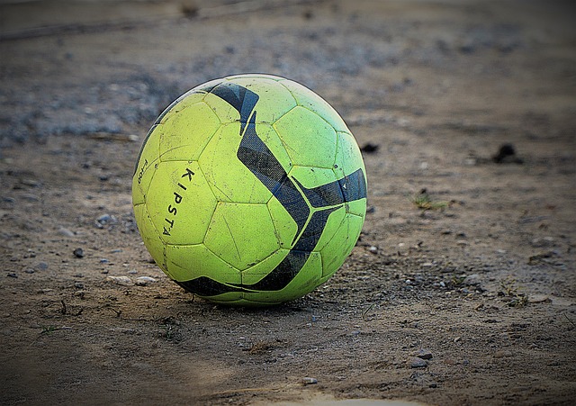 充满了不确 充满了不确